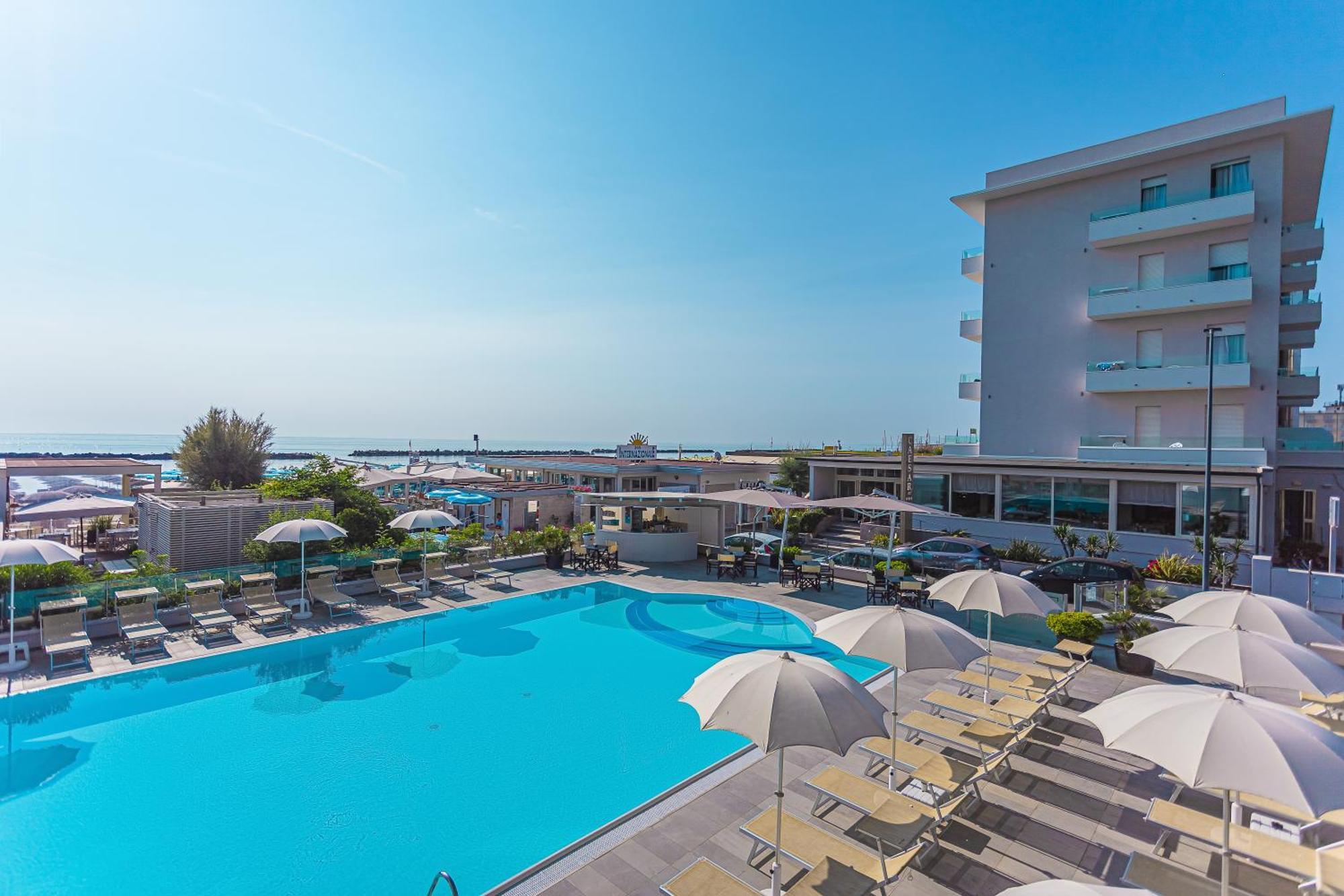Hotel Caesar 3*
